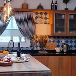 Вилла Boutique Boho Glam With Private Pool