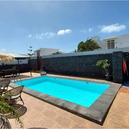 Вилла Boutique Boho Glam With Private Pool